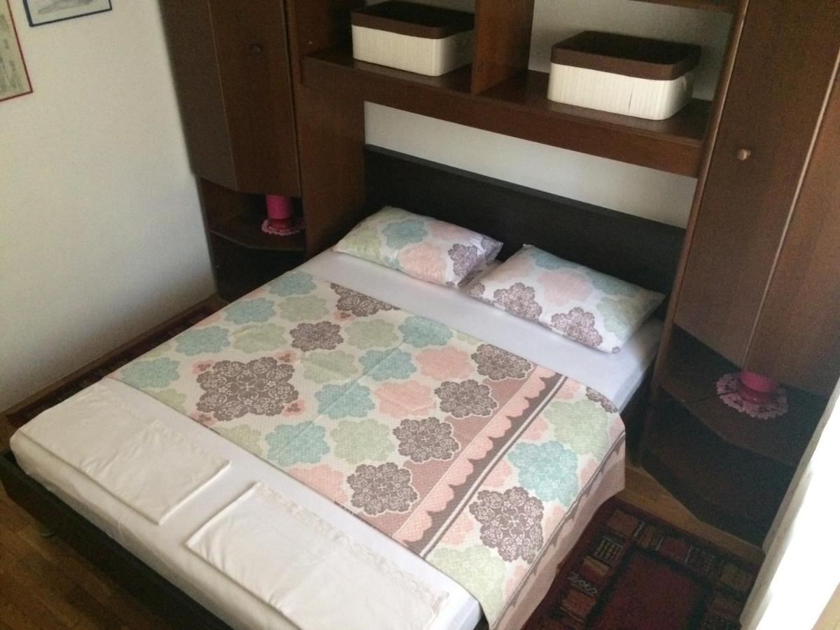 Apartments Tomovic 鲁巴达 外观 照片