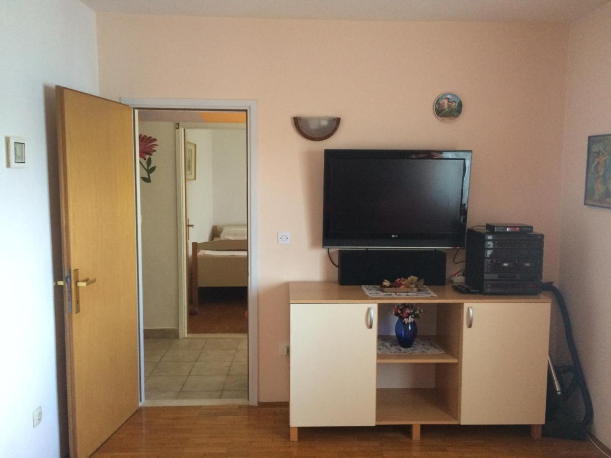 Apartments Tomovic 鲁巴达 外观 照片